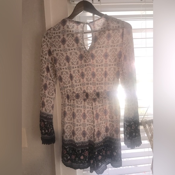 Rewind romper 🙌 - Picture 6 of 7